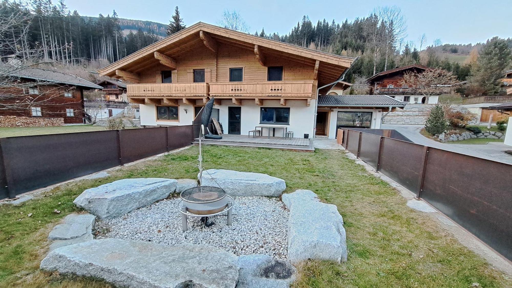Alpen Chalet Bramberg Bramberg am Wildkogel Exterior photo