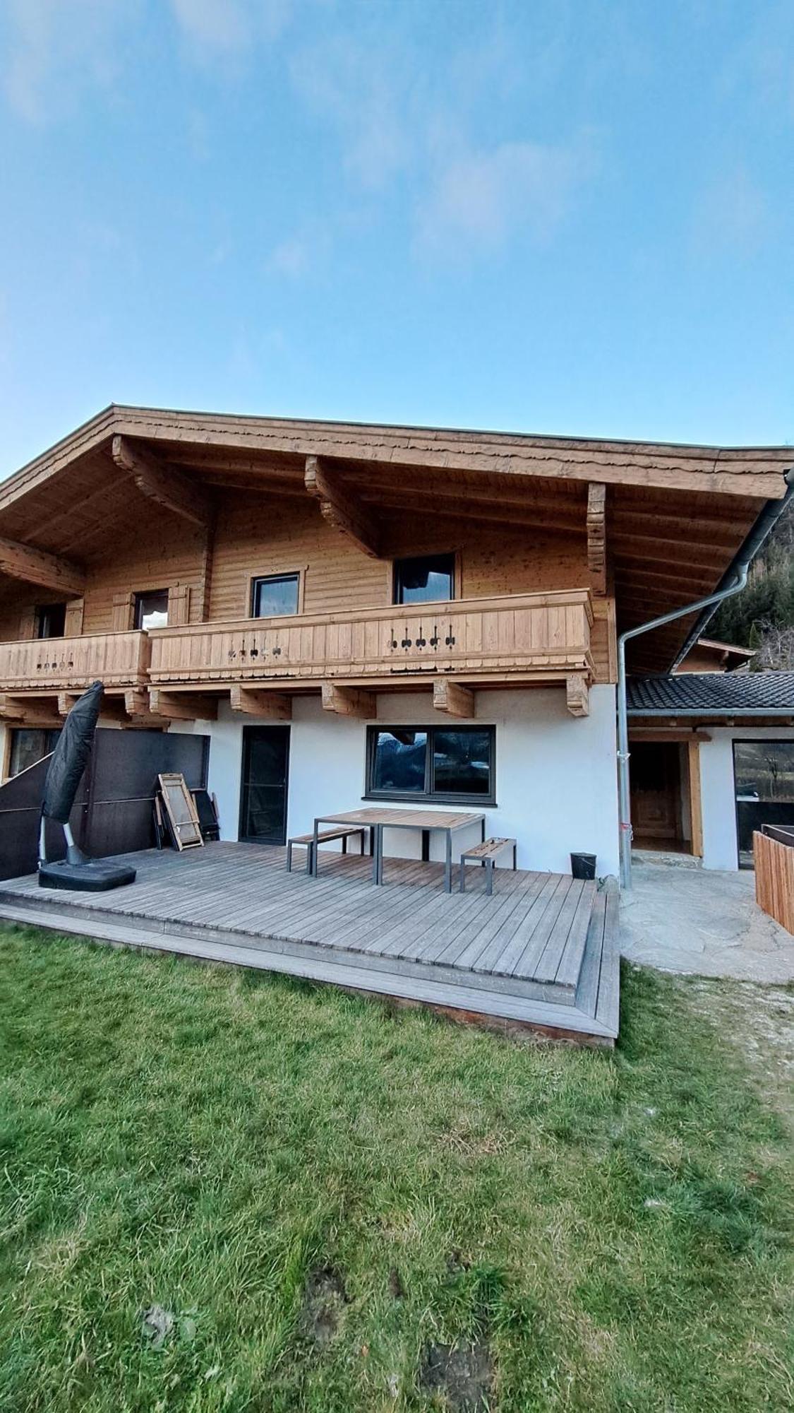 Alpen Chalet Bramberg Bramberg am Wildkogel Exterior photo